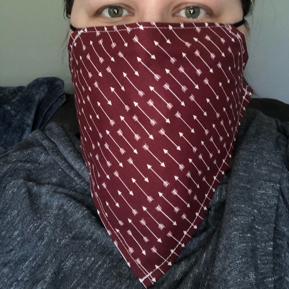 Face mask adult wine arrow print